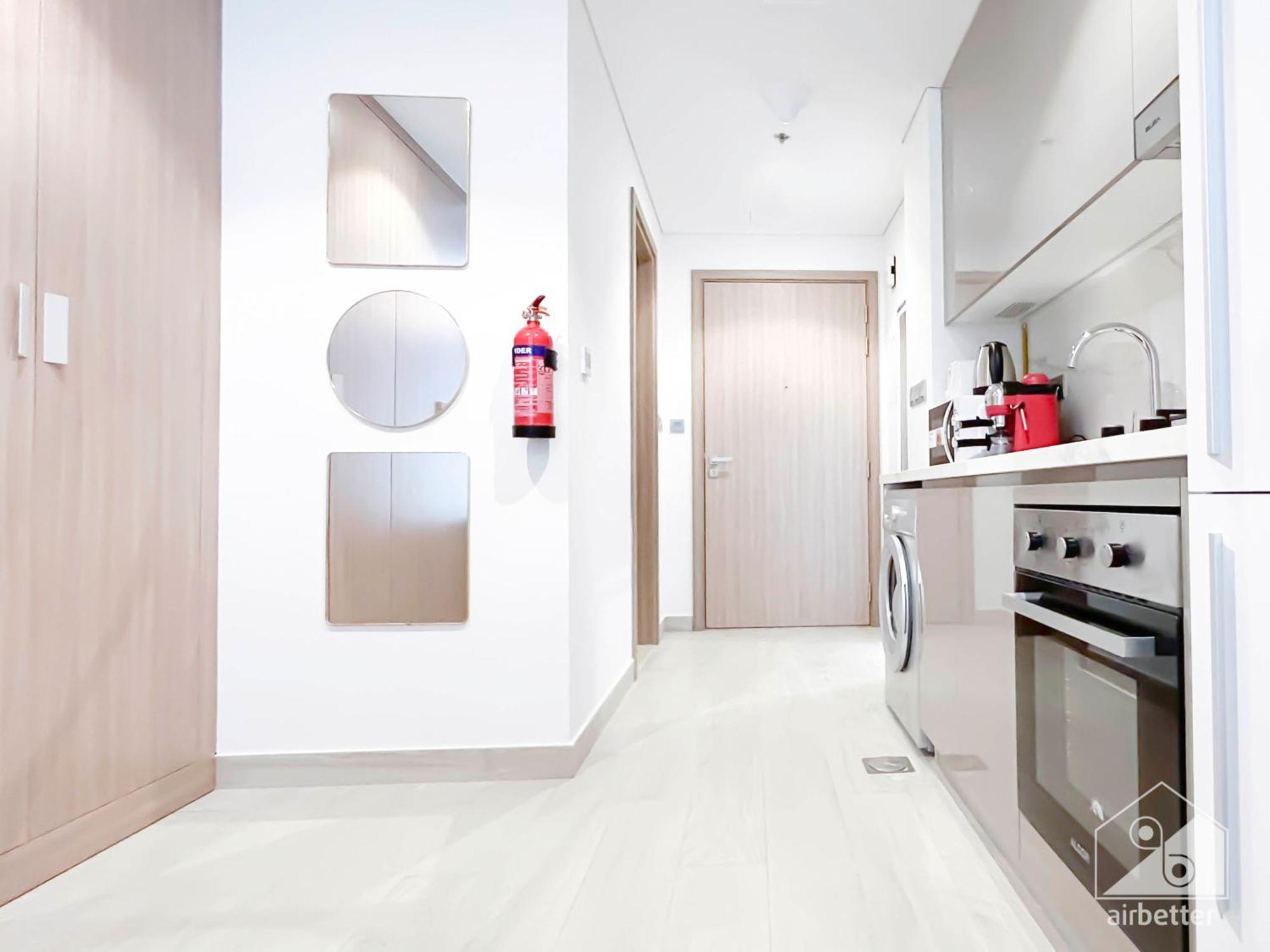 Charming Studio With Balcony In Azizi Riviera Dubái Exterior foto